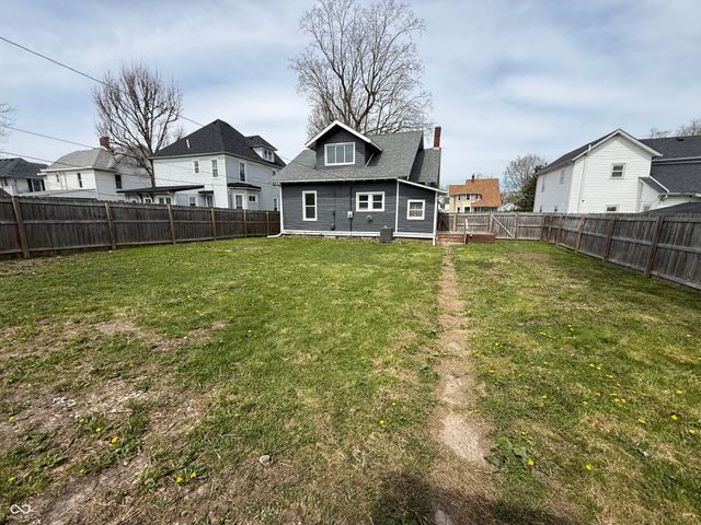 207 E Broadway Street, Alexandria, IN 46001