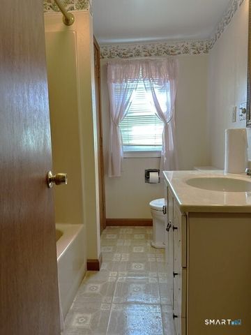 177 Dodge Avenue, East Haven, CT 06512