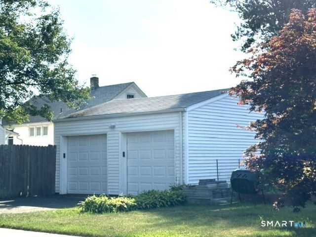177 Dodge Avenue, East Haven, CT 06512
