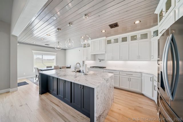 16505 S 4th East Place, Glenpool, OK 74033