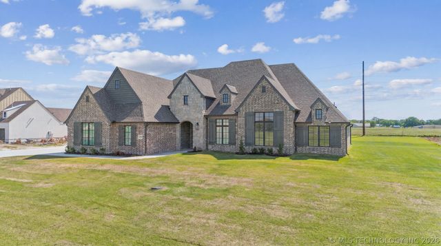 16505 S 4th East Place, Glenpool, OK 74033