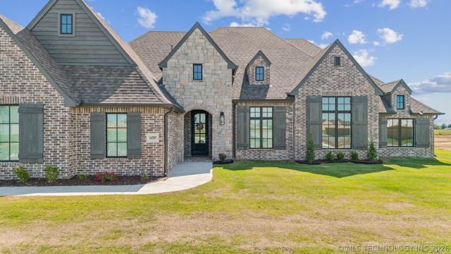 16505 S 4th East Place, Glenpool, OK 74033