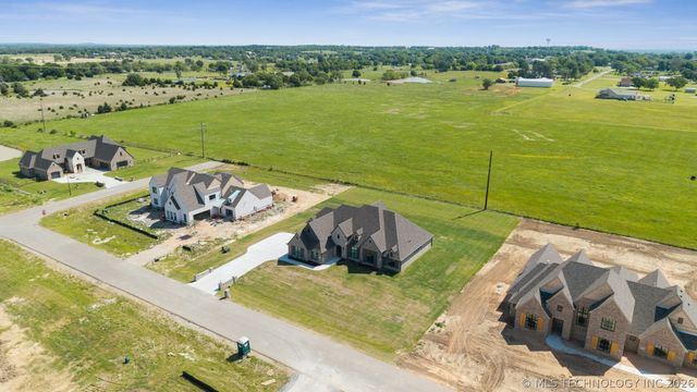 16505 S 4th East Place, Glenpool, OK 74033