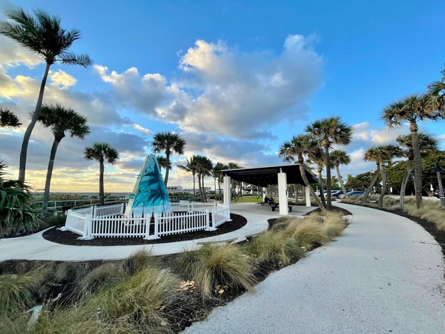 921 S M Street, Lake Worth Beach, FL 33460