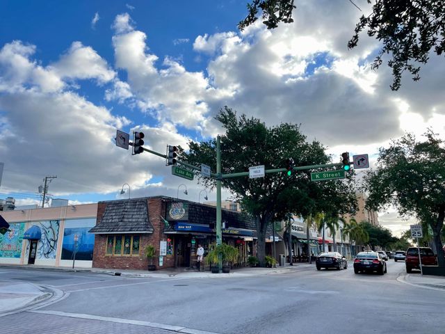 921 S M Street, Lake Worth Beach, FL 33460