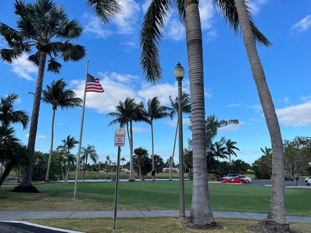 921 S M Street, Lake Worth Beach, FL 33460