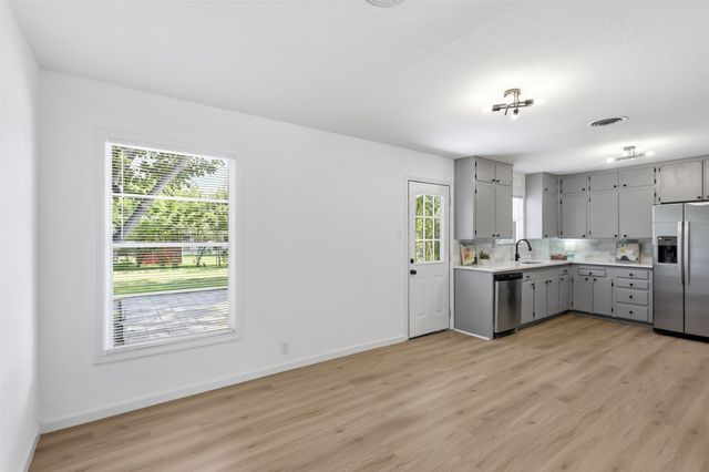 5421 Palmer Drive, Haltom City, TX 76117