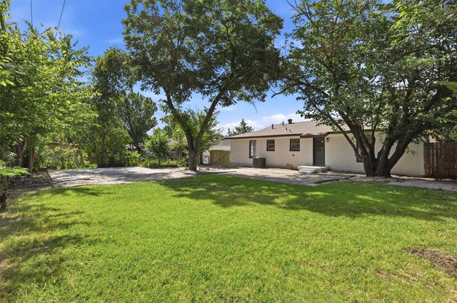 5421 Palmer Drive, Haltom City, TX 76117