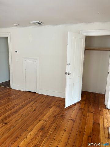 163 Meadow Street 2 F, Naugatuck, CT 06770