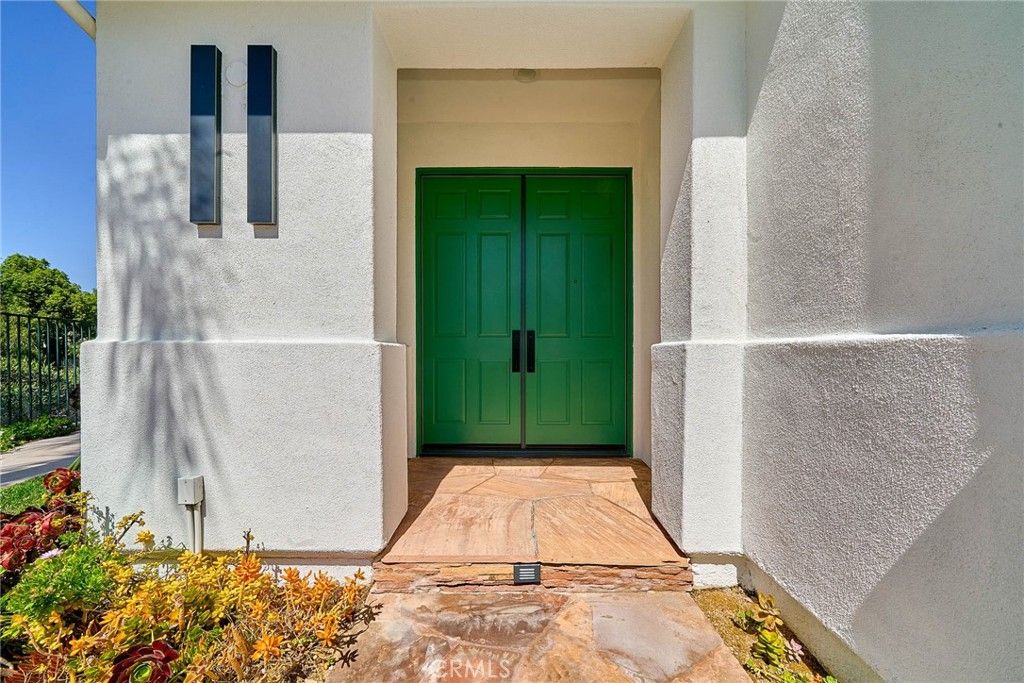 Image 2 of property listing at 25750 Wallace Place, Stevenson Ranch, CA 91381