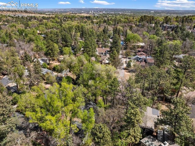 1531 W Cheyenne Road, Colorado Springs, CO 80906