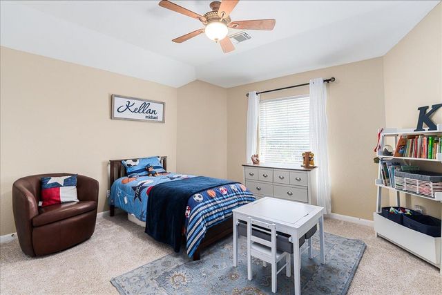 58 Cottondale RD, The Hills, TX 78738