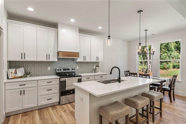 304 Palmetto Parkway, Belton, SC 29627