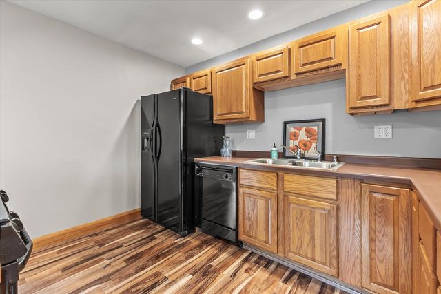 2925 N Main STREET, Racine, WI 53402