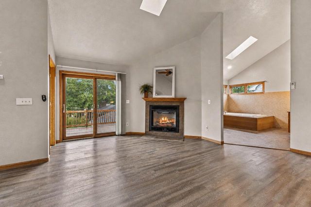2925 N Main STREET, Racine, WI 53402