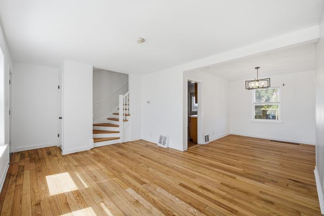 6456 S Lockwood Avenue, Chicago, IL 60638