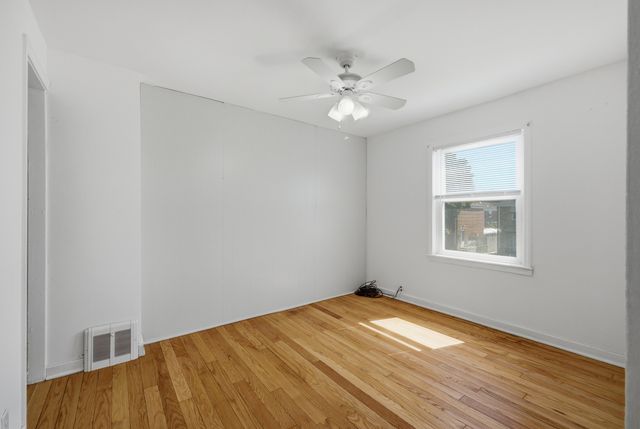 6456 S Lockwood Avenue, Chicago, IL 60638