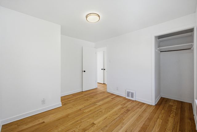 6456 S Lockwood Avenue, Chicago, IL 60638