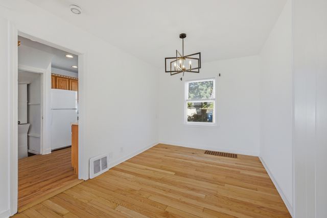 6456 S Lockwood Avenue, Chicago, IL 60638