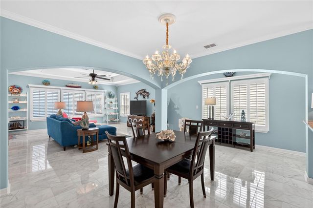 330 PARADISE POINTE Dr, Port Aransas, TX 78373