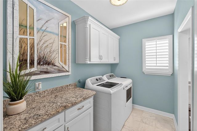 330 PARADISE POINTE Dr, Port Aransas, TX 78373