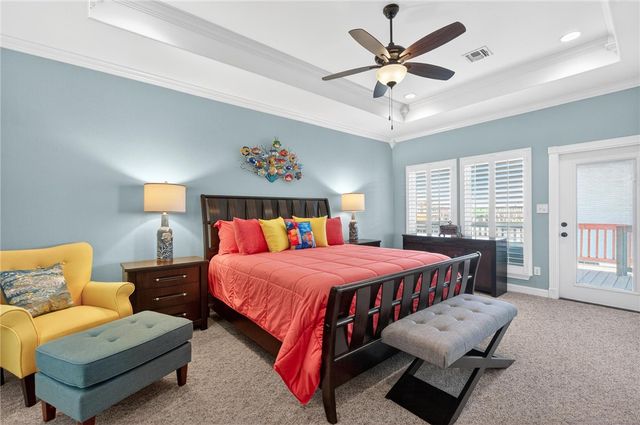 330 PARADISE POINTE Dr, Port Aransas, TX 78373