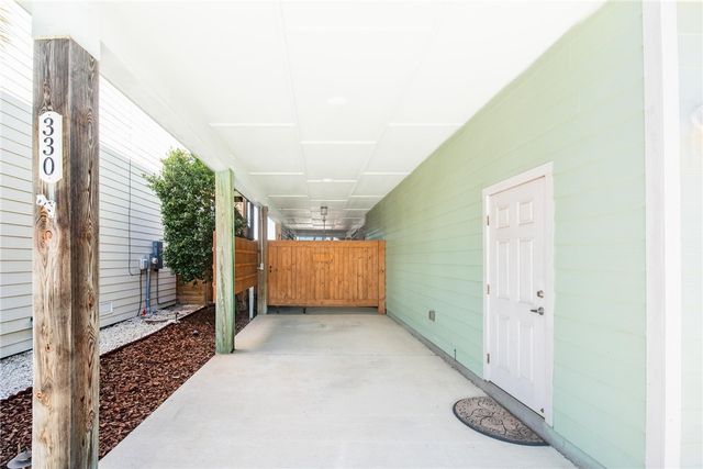 330 PARADISE POINTE Dr, Port Aransas, TX 78373