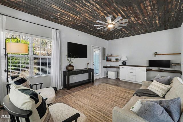 110 Anterbury Drive, Apex, NC 27502