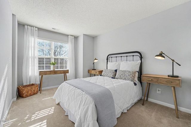 110 Anterbury Drive, Apex, NC 27502