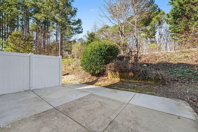 110 Anterbury Drive, Apex, NC 27502