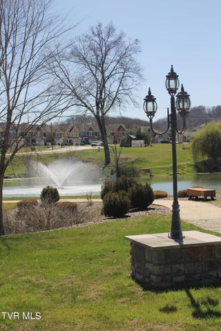 2588 Bridgeforth Crossing, Kingsport, TN 37664