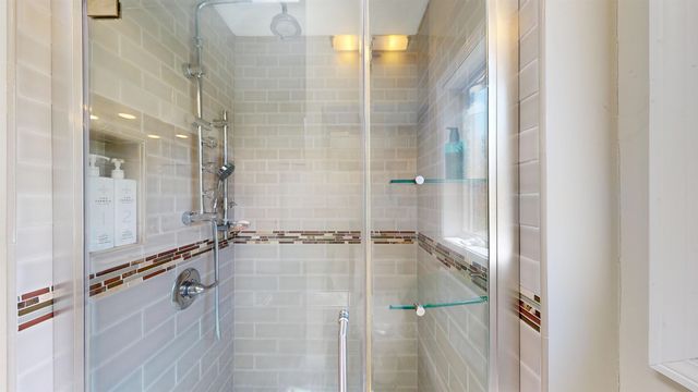 525 Columbus Smith Road, Salisbury, VT 05769