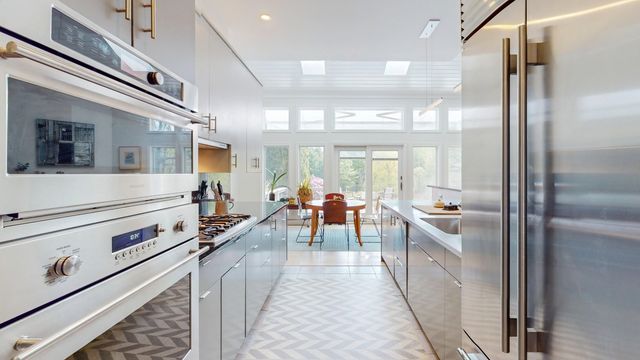 525 Columbus Smith Road, Salisbury, VT 05769