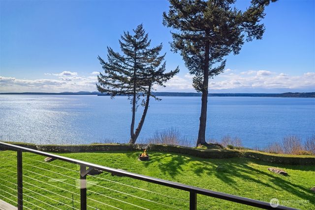 22702 Dogwood Lane, Woodway, WA 98020
