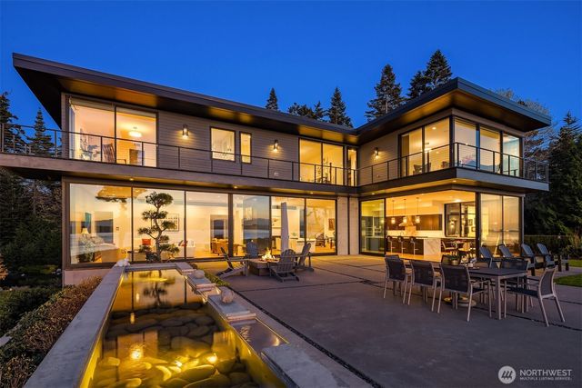 22702 Dogwood Lane, Woodway, WA 98020