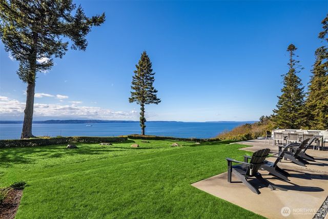 22702 Dogwood Lane, Woodway, WA 98020