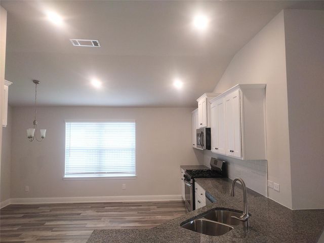 10142 Whitney Reach Drive, Rosharon, TX 77583