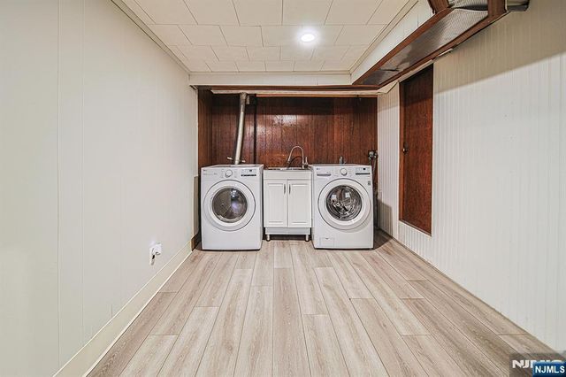 209 Harding Road, Glen Rock, NJ 07452