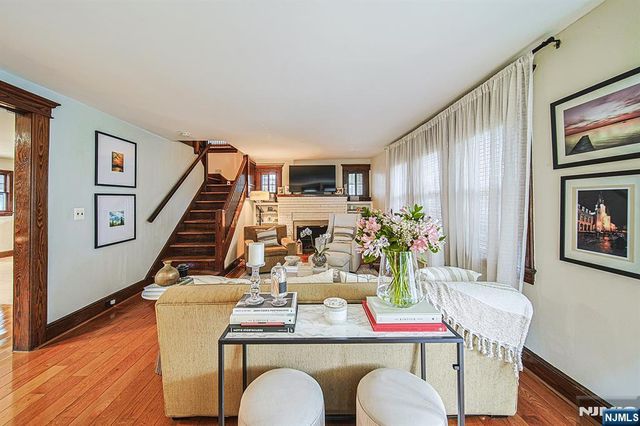 209 Harding Road, Glen Rock, NJ 07452