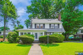209 Harding Road, Glen Rock, NJ 07452