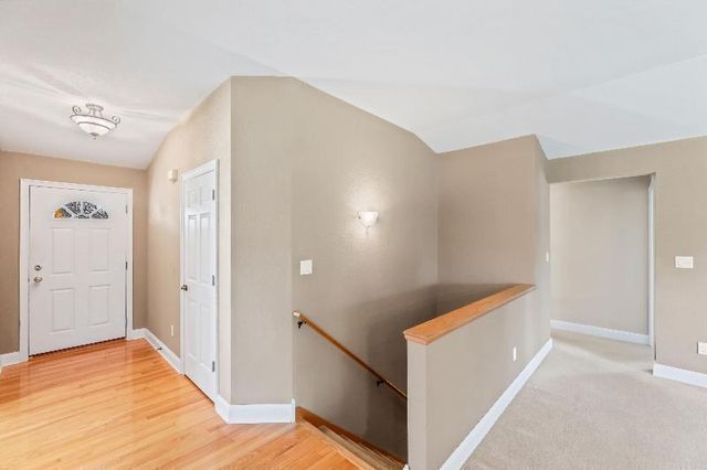 1230 Oriole DRIVE, Oconomowoc, WI 53066