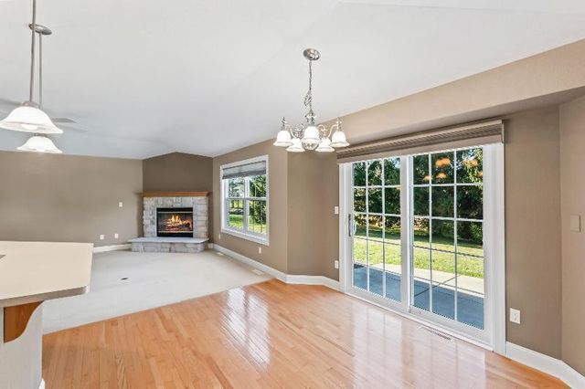 1230 Oriole DRIVE, Oconomowoc, WI 53066