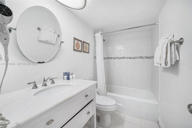 5101 Collins Ave 11L, Miami Beach, FL 33140