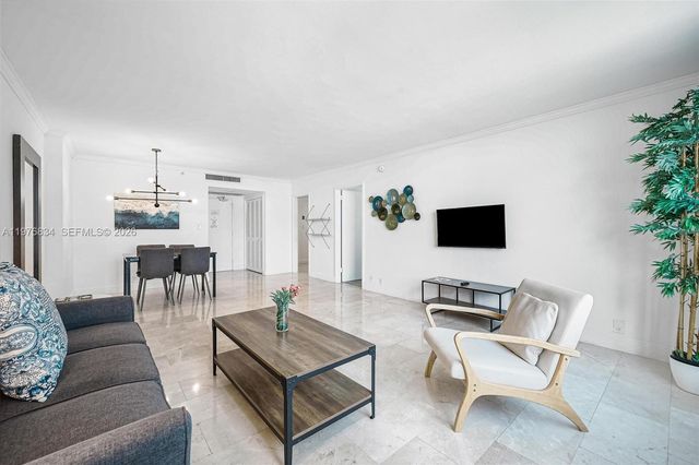 5101 Collins Ave 11L, Miami Beach, FL 33140