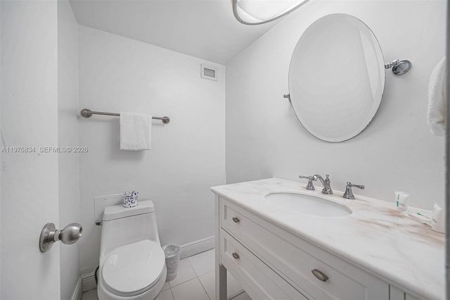 5101 Collins Ave 11L, Miami Beach, FL 33140