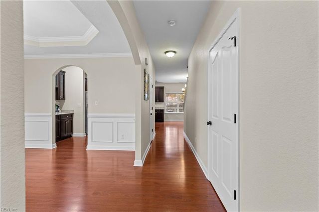 13 Douglas ST, Hampton, VA 23663