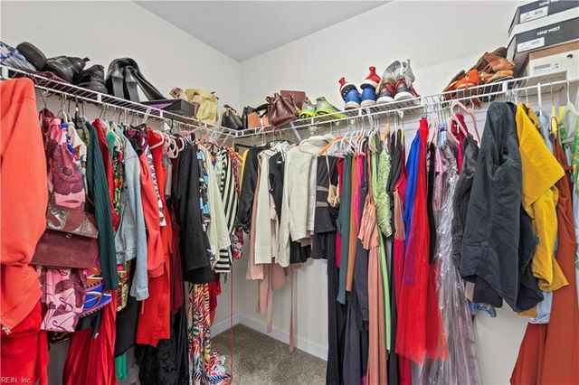 13 Douglas ST, Hampton, VA 23663