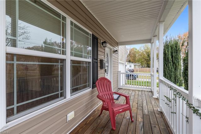 13 Douglas ST, Hampton, VA 23663