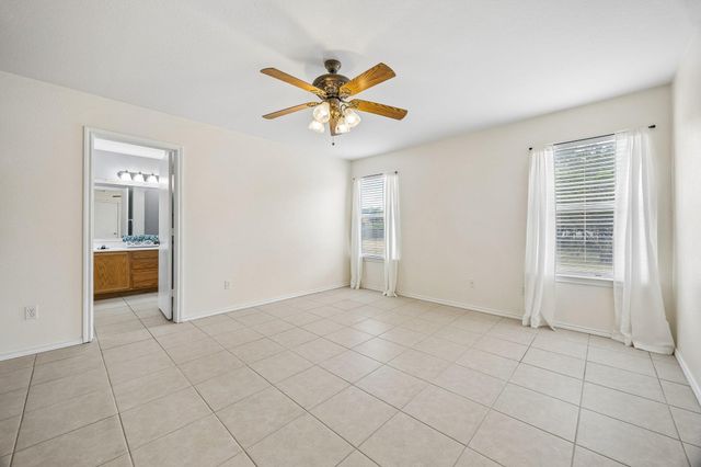 20701 Camel Back ST, Lago Vista, TX 78645