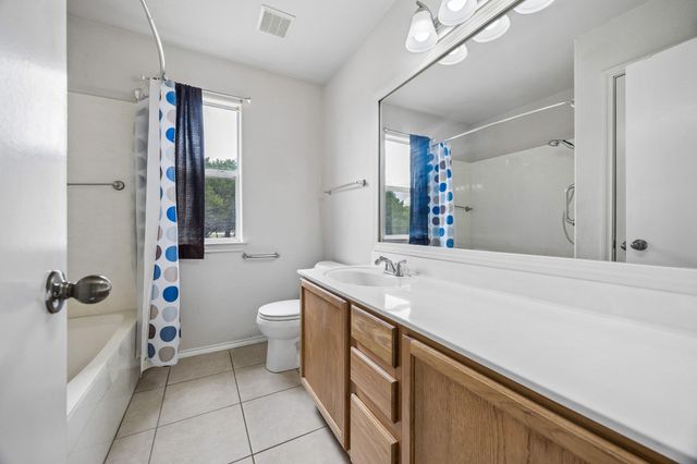 20701 Camel Back ST, Lago Vista, TX 78645